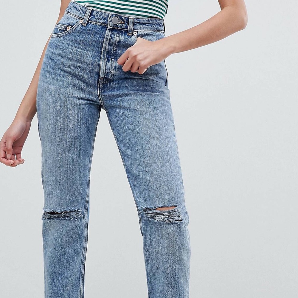 Straight Leg High Rise/Waist Ripped Jeans